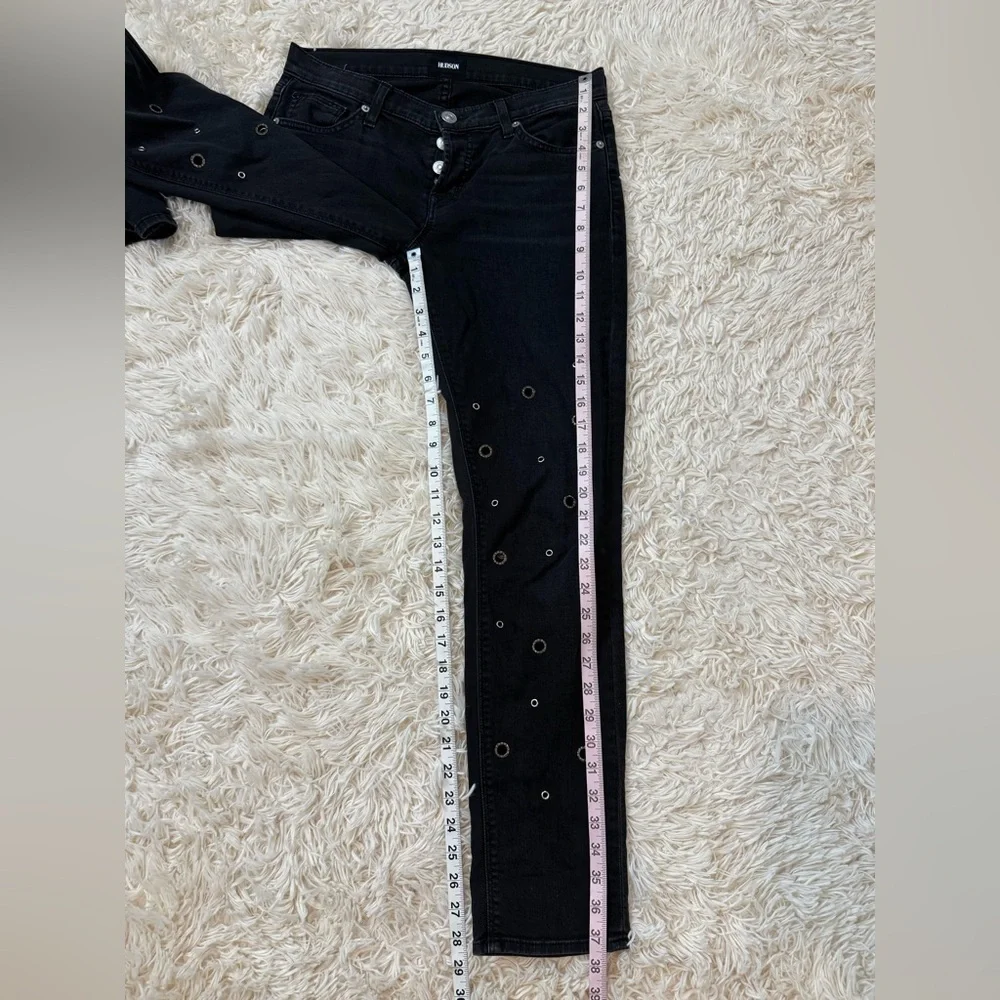 HUDSON THE RILEY CROP STRAIGHT JEANS LOW RISE SZ 25 BLACK CRYSTALS BUTTON FLY